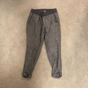 Grey Athleta Bali cuffed linen joggers 4